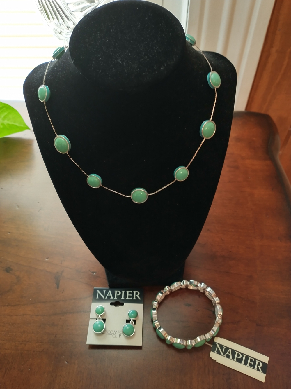 Napier Mint Green Cabochon Necklace, Earrings & Bracelet Set